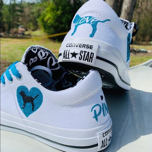 LIMITED EDITION RARE Victoria Secret Converse shoe - Picture 1 of 8